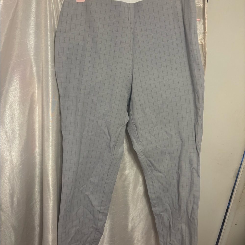a new day Women's Gray Checkered Pants